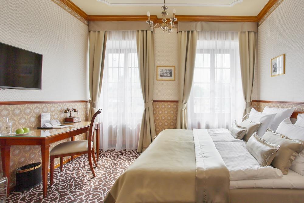 Chateau St Havel Room Type - Deluxe Room, Tower
