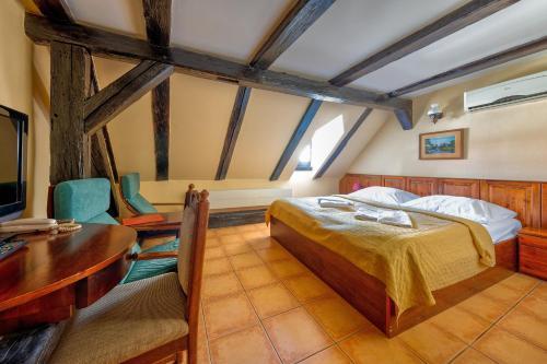 Betlem Club Hotel Room Type - Economy Double Room