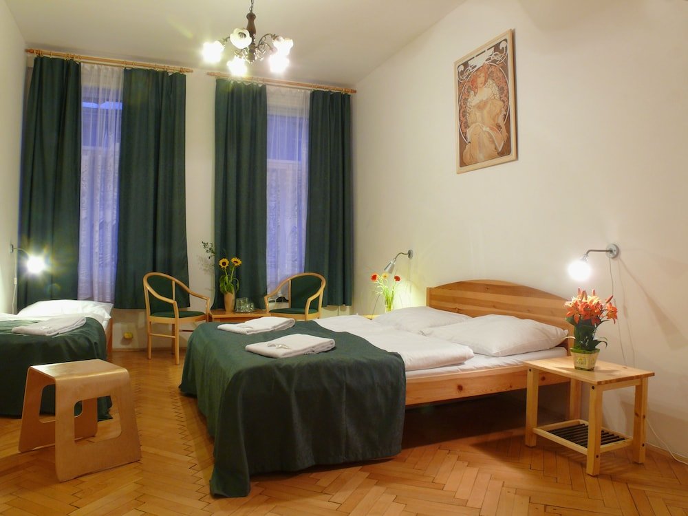 Pension Prague City Room Type - Quadruple Room