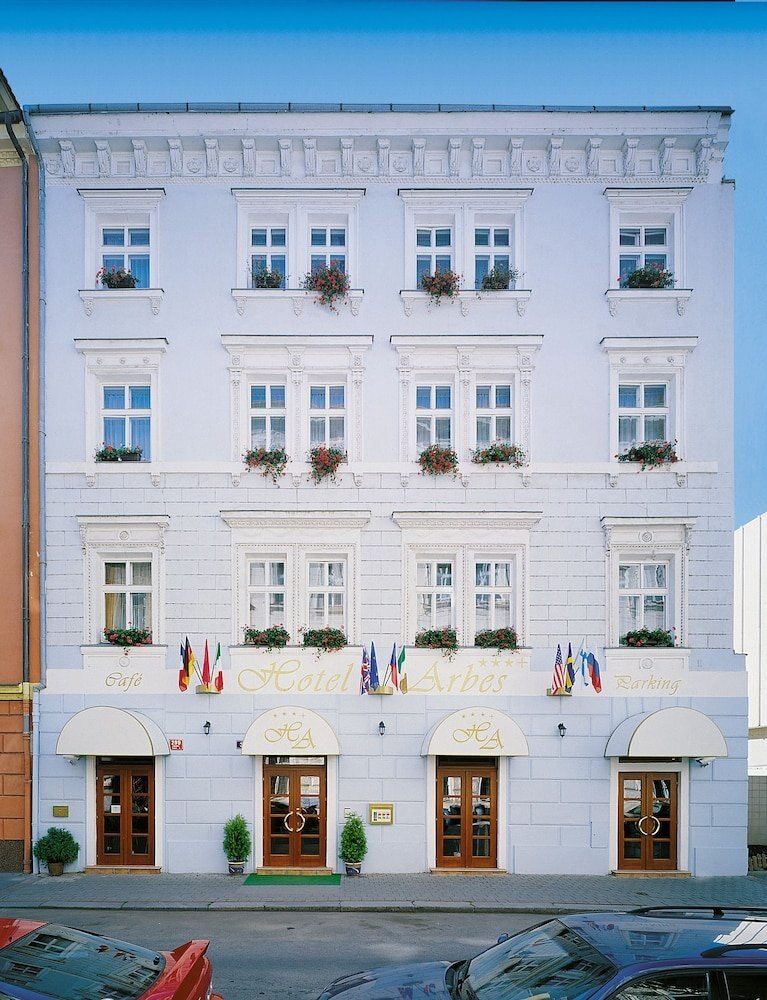 Hotel Arbes - Tap to explore photos