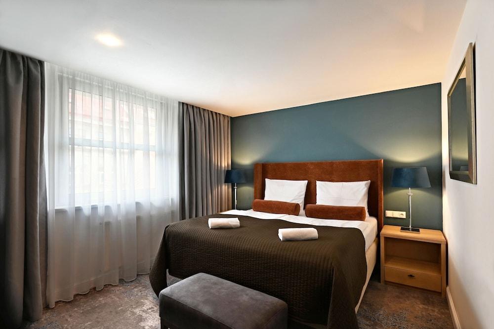 THE HOTEL FITZGERALD Room Type - Comfort Double Room THE HOTEL FITZGERALD Room Type - Comfort Double Room