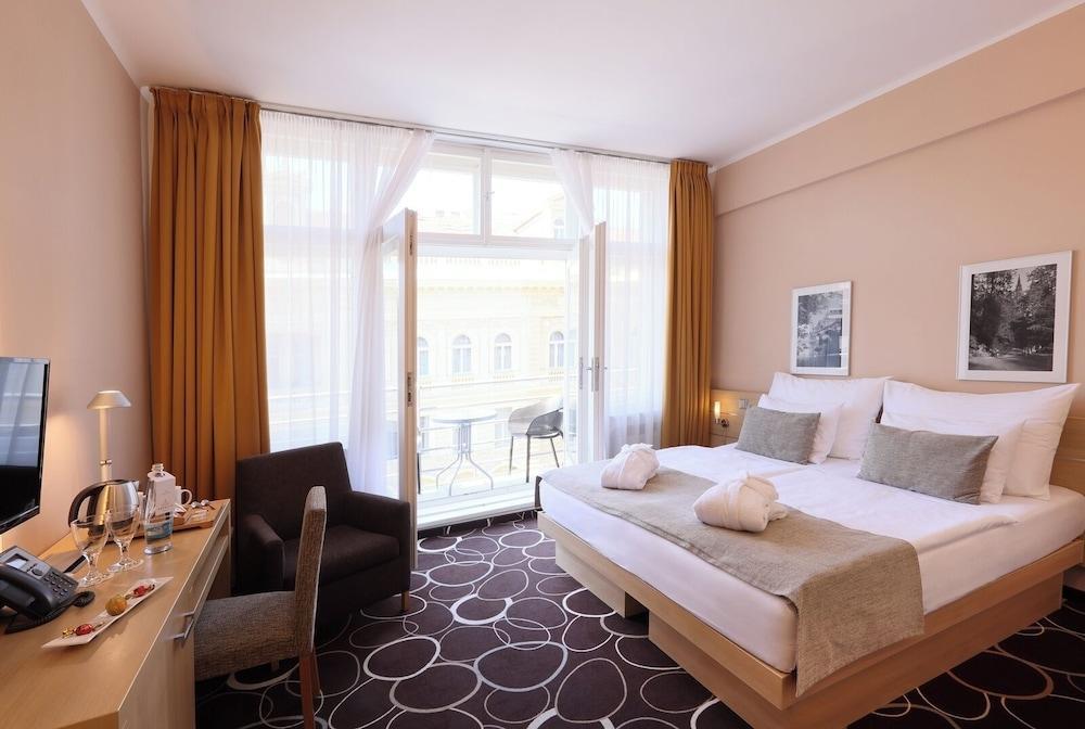 Hotel Amarilis Room Type - Superior Room, Balcony
