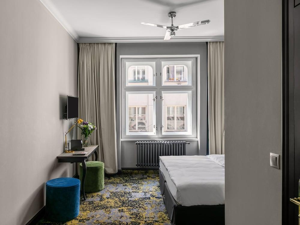 Numa Prague Root Room Type - M Room with Bathtub