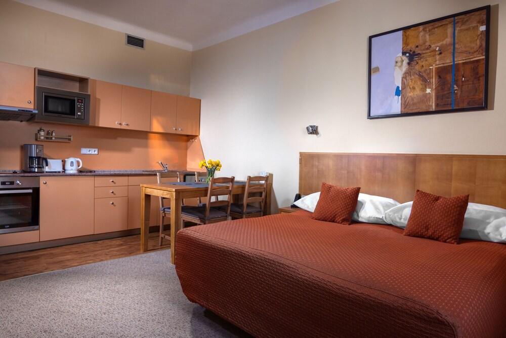 Anyday Apartments Room Type - Family Apartment, 2 Bedrooms