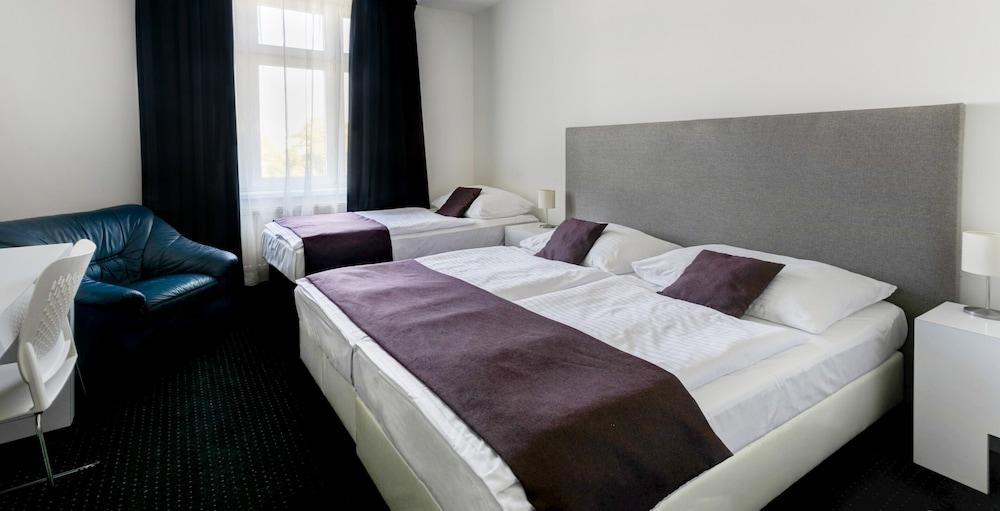 My Hotel Apollon Prague Room Type - Triple Room