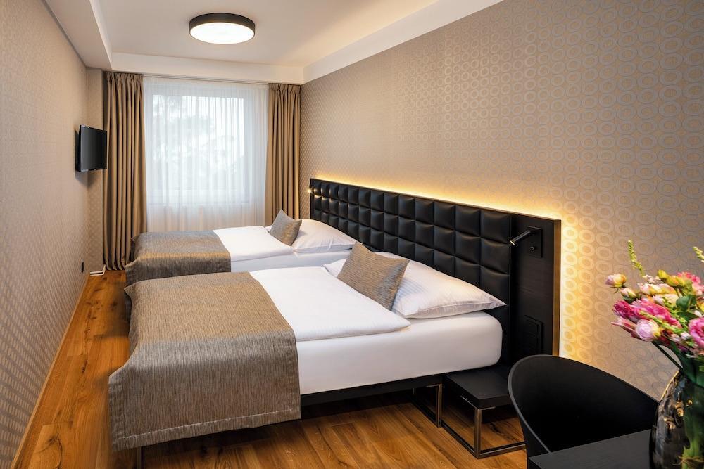 Aida Hotel Room Type - Standard Double Room