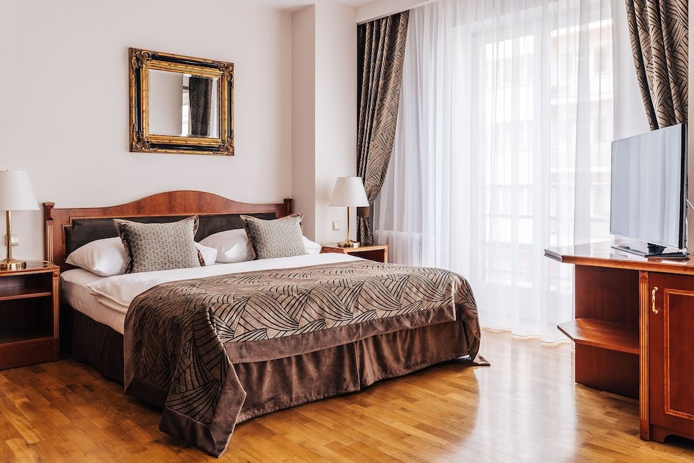 Hotel Belvedere Room Type - Standard Double or Twin Room Hotel Belvedere Room Type - Standard Double or Twin Room