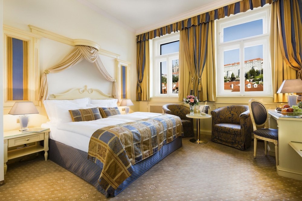 Luxury Family Hotel Royal Palace Room Type - Deluxe Plus Room
