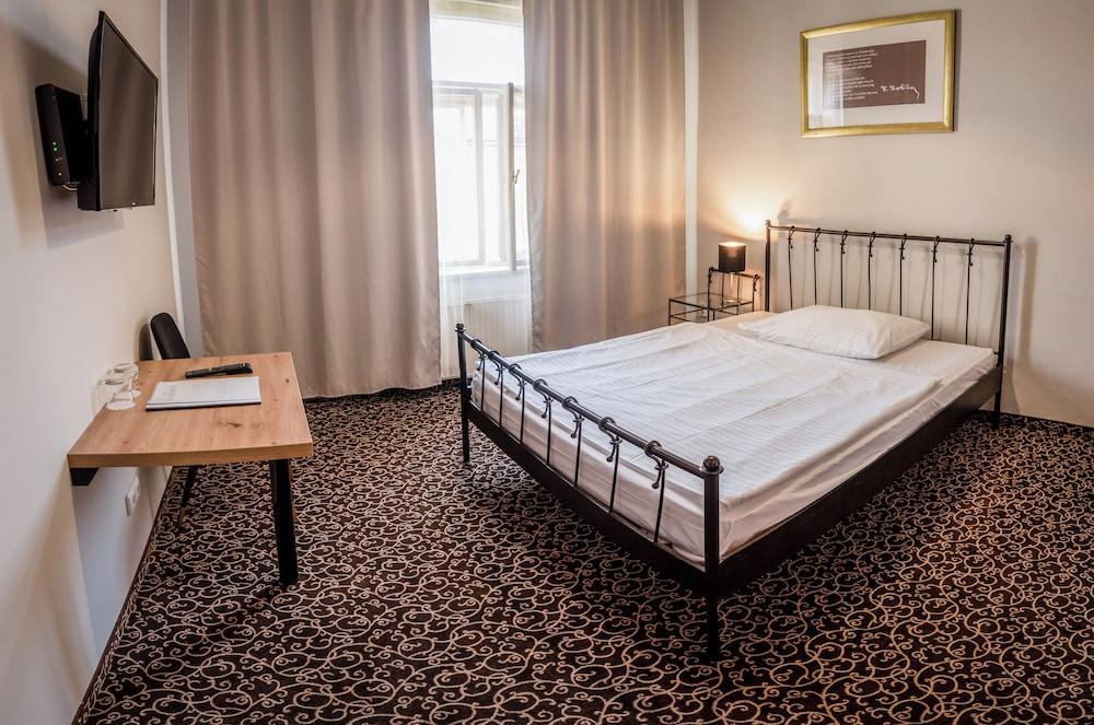 Hotel Brixen Room Type - Standard Double Room