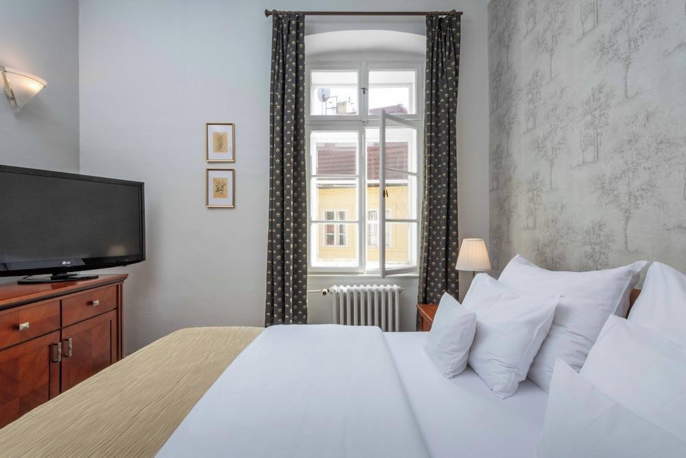Monastery Garden Prague Room Type - Junior Suite