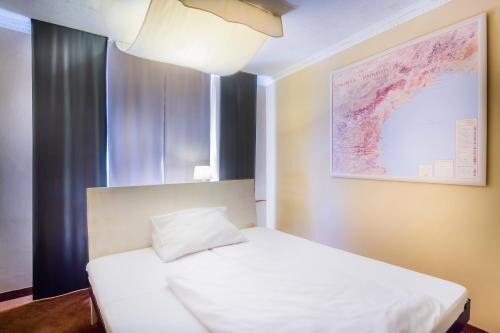 Villa St. Tropez Room Type - Double Room