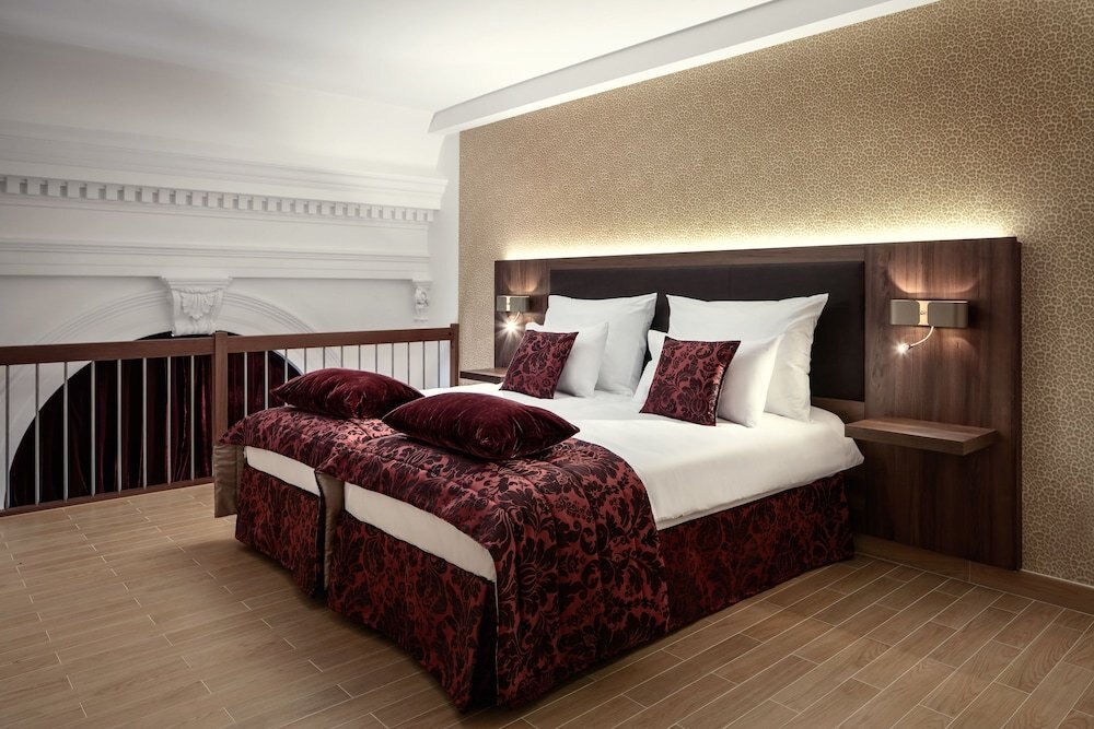 Michelangelo Grand Hotel Prague Room Type - Suite (Two floors)