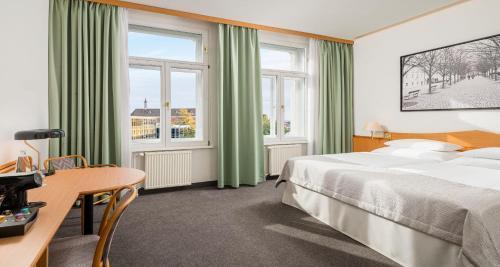Best Western City Hotel Moran Room Type - Superior Room with Balcony
