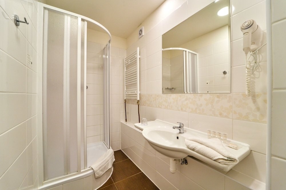 Hotel Charles Central - Czech Leading Hotels - Tap to explore photos