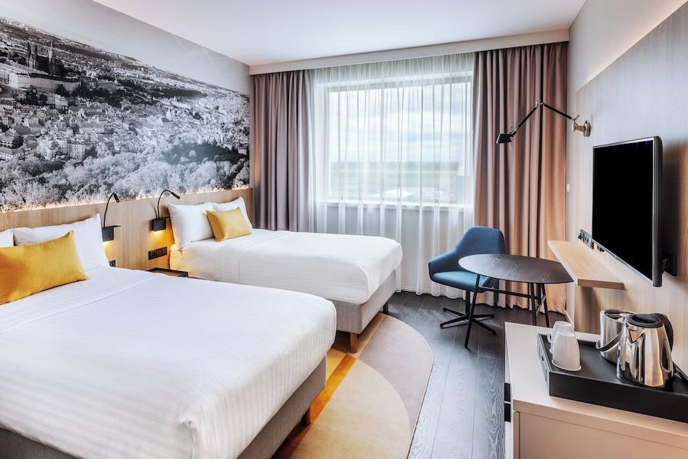 Courtyard by Marriott Prague Airport Room Type - Room, 2 Twin Beds
