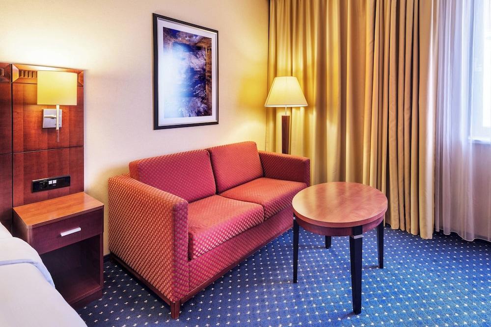 Courtyard by Marriott Prague City - Tap to explore photos