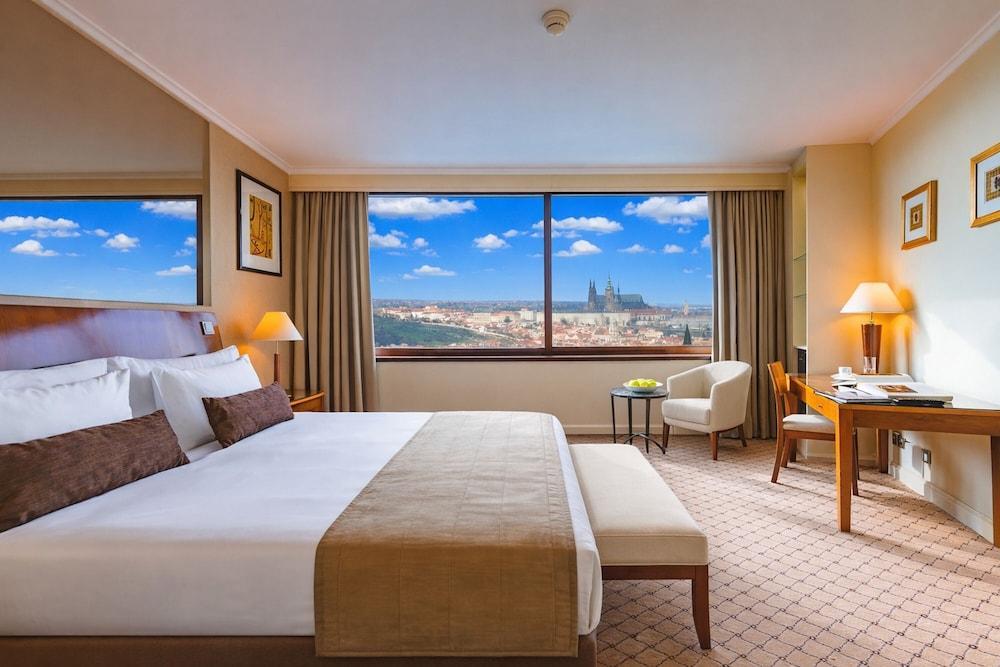 Grand Hotel Prague Towers Room Type - Superior Room, City View (Superior Room with Prague Castle View)