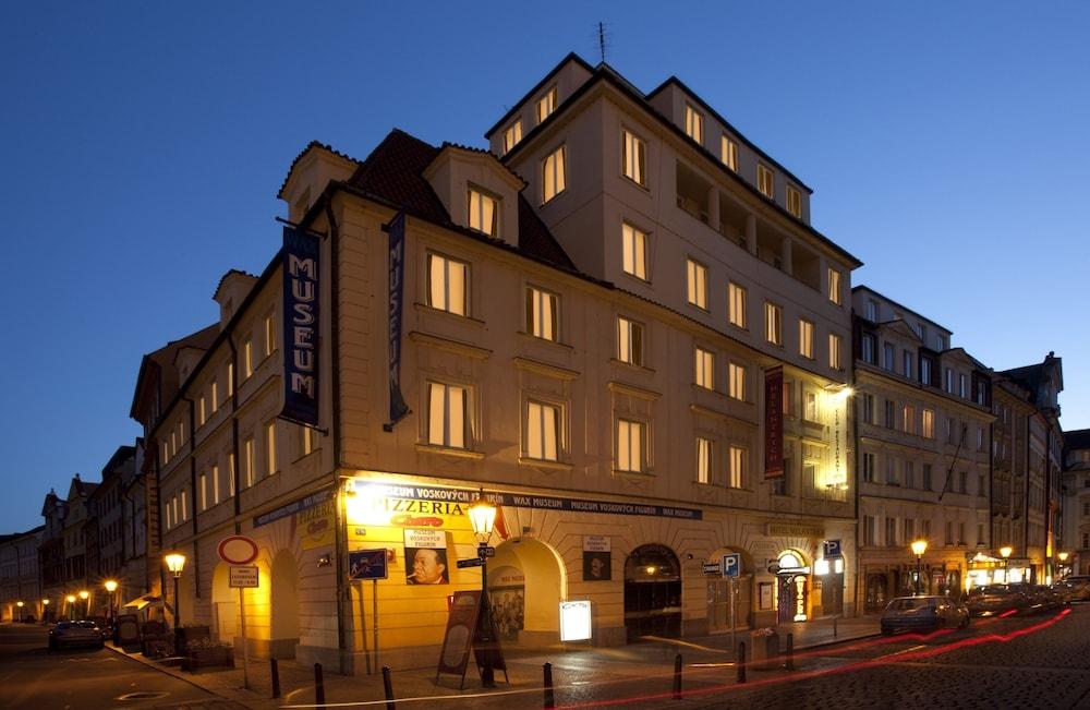 Hotel Melantrich - Tap to explore photos