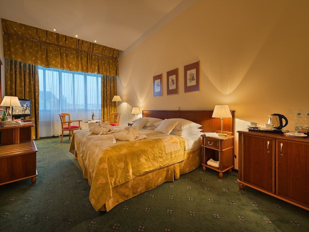 EA Hotel Rokoko Room Type - Executive Double Room