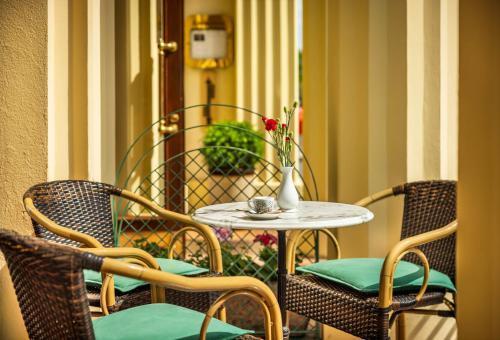 Esplanade Hotel Prague - Tap to explore photos