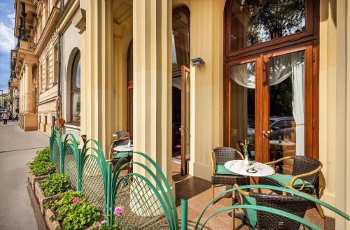 Esplanade Hotel Prague - Tap to explore photos