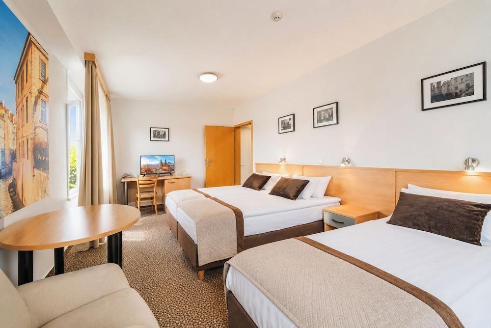 COLORFACTORY SPA Hotel Room Type - Family Apartment, 2 Bedrooms COLORFACTORY SPA Hotel Room Type - Family Apartment, 2 Bedrooms