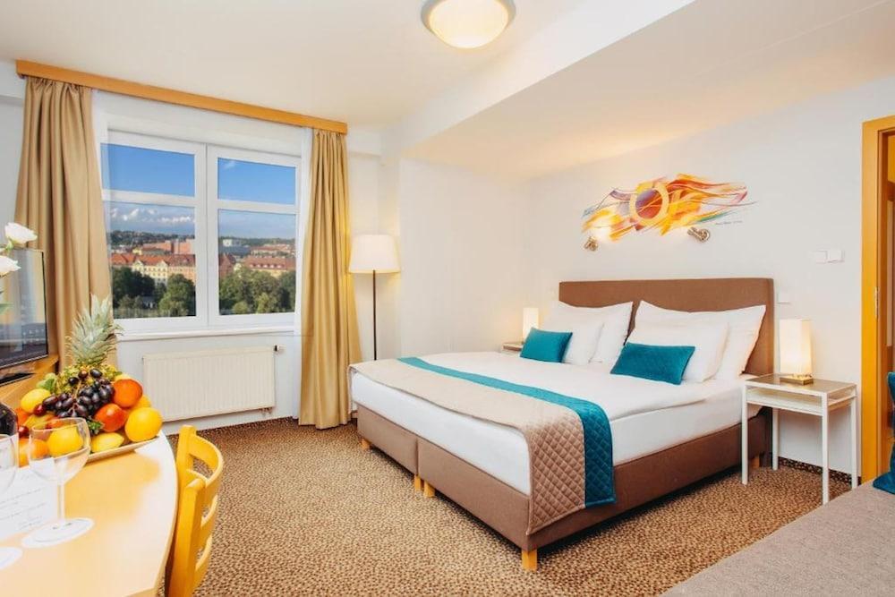 COLORFACTORY SPA Hotel Room Type - Standard Double or Twin Room