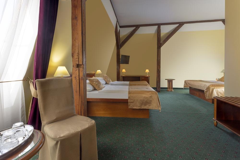 Hotel William Room Type - Standard Quadruple Room