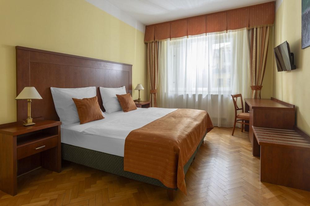 Hotel William Room Type - Family Suite Hotel William Room Type - Family Suite