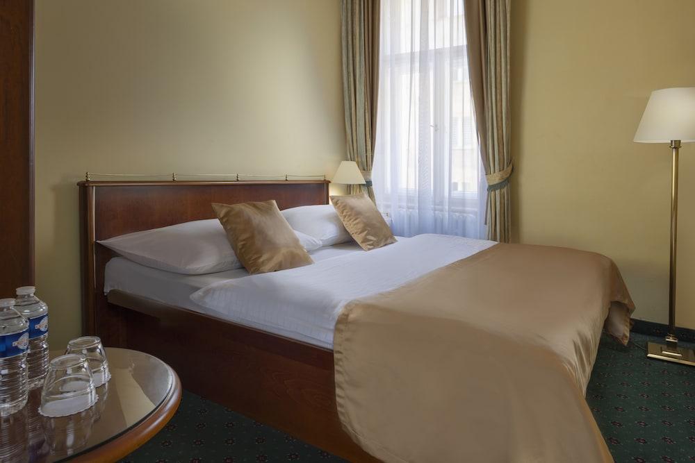 Hotel William Room Type - Standard Double Room