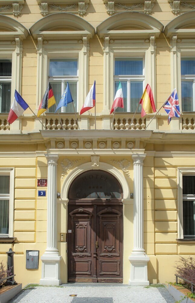 Hotel Galileo Prague - Tap to explore photos