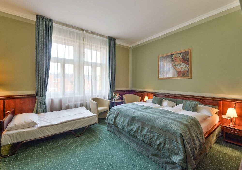 Hotel Hastal Prague Old Town Room Type - Deluxe Double or Twin Room with Extra Bed
