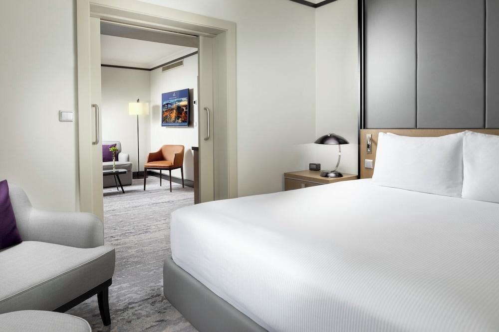 Hilton Prague Room Type - Junior Suite, 1 King Bed