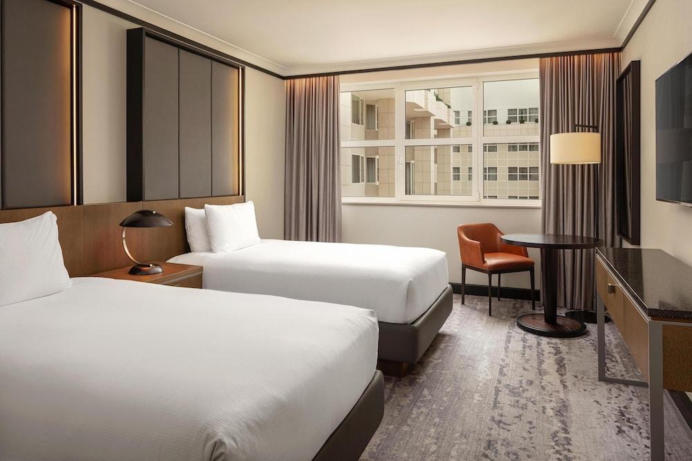 Hilton Prague Room Type - Twin Guest Room