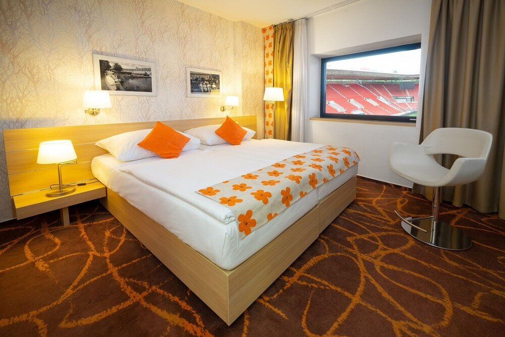 Iris Hotel Eden - Czech Leading Hotels Room Type - Superior Double Room with Stadium View