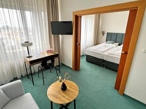 Hotel ILF Room Type - Family Suite Hotel ILF Room Type - Family Suite
