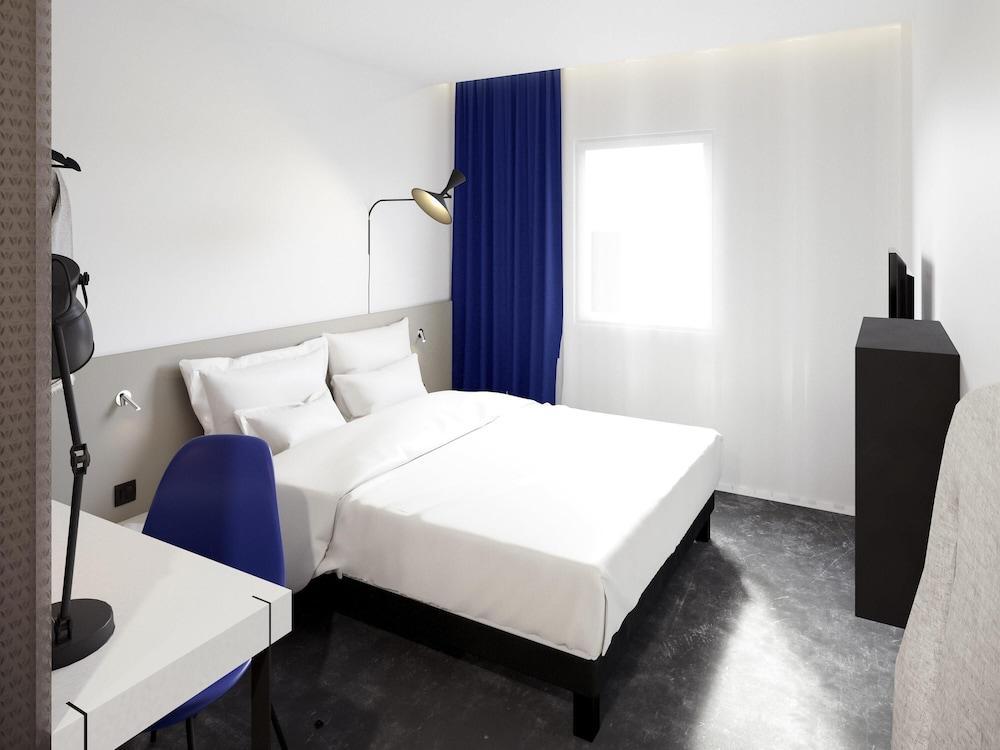 ibis Praha Old Town Room Type - Premium room with double bed