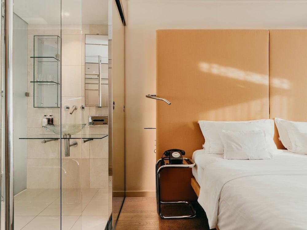 Hotel Josef Room Type - Signature Room, Non Smoking