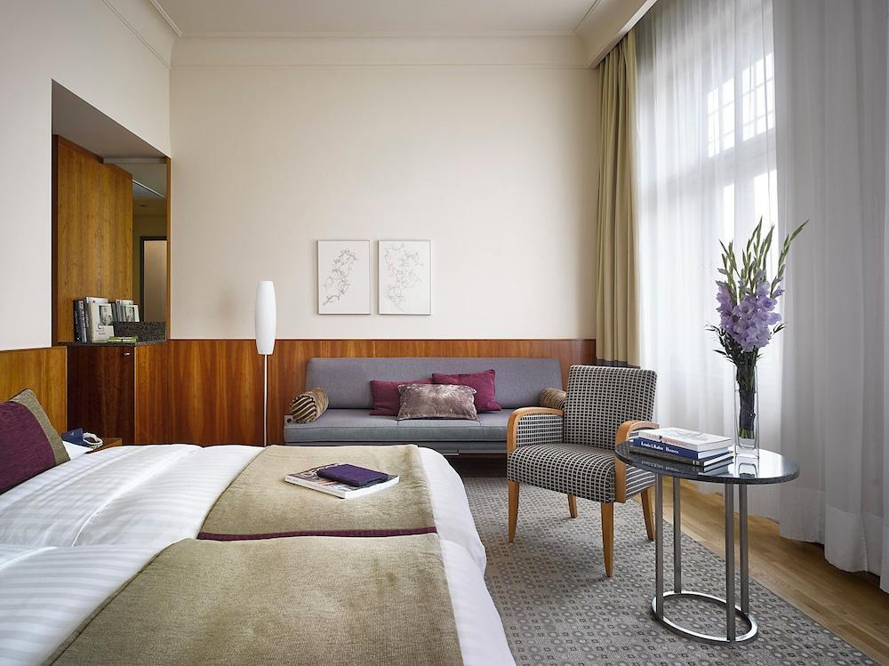 K K Hotel Central Prague Room Type - Premier Urban