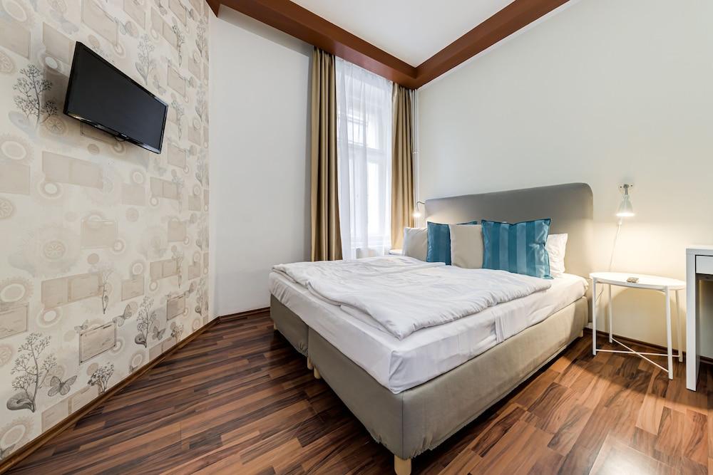 Hotel Koruna Room Type - Standard Quadruple Room