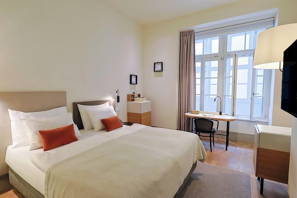 Boutique Hotel BOOKQUET Room Type - Bookquet Deluxe