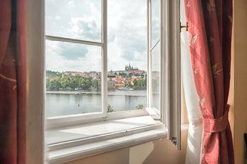Boutique Hotel BOOKQUET - Tap to explore photos