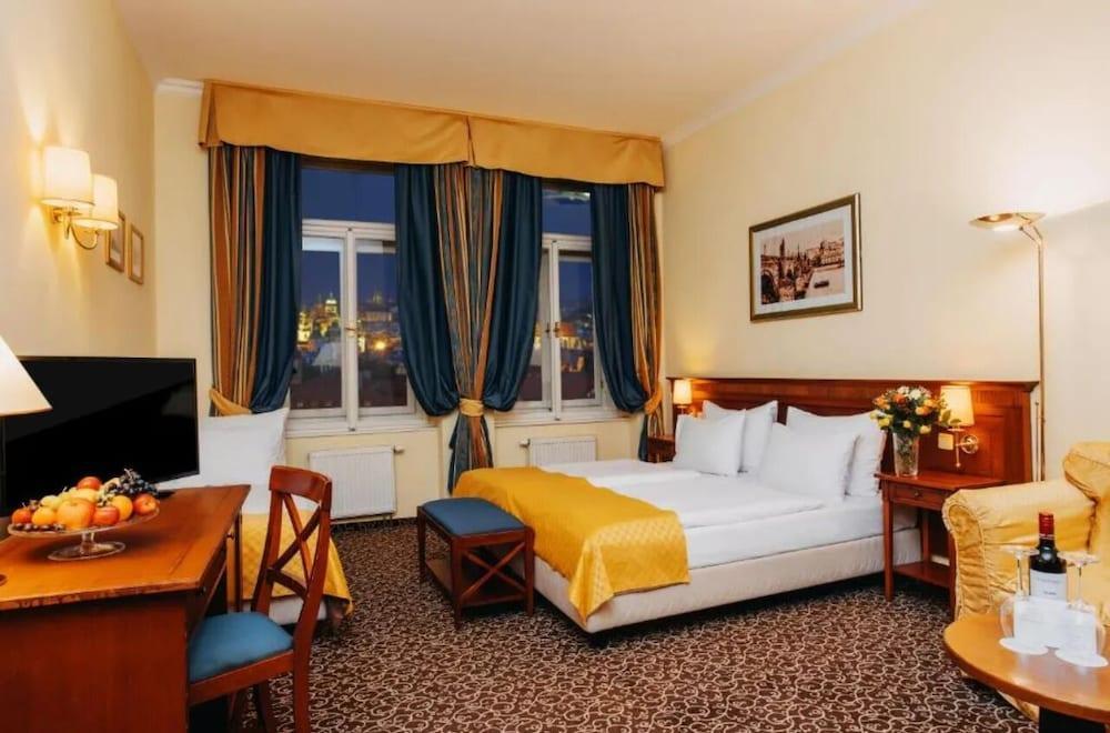Hotel Louis Leger - Czech Leading Hotels - Tap to explore photos
