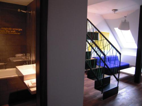 MOODs Boutique Hotel - Tap to explore photos