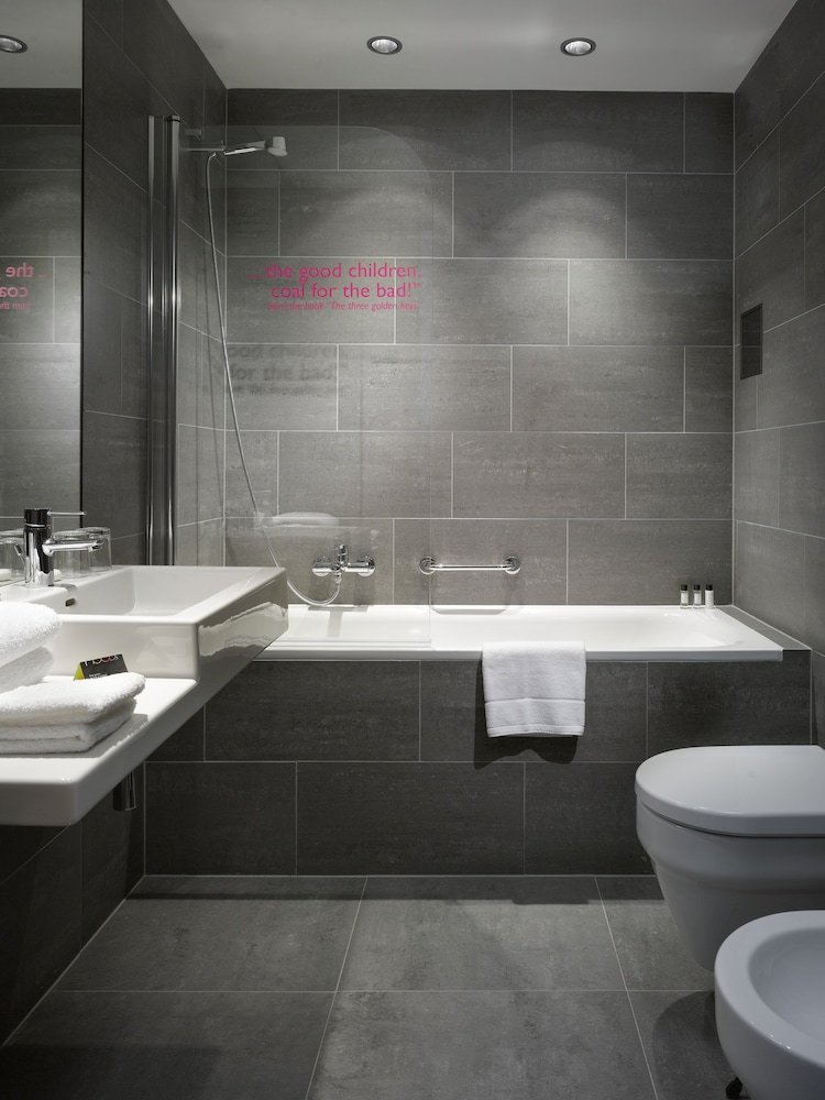 MOODs Boutique Hotel - Tap to explore photos