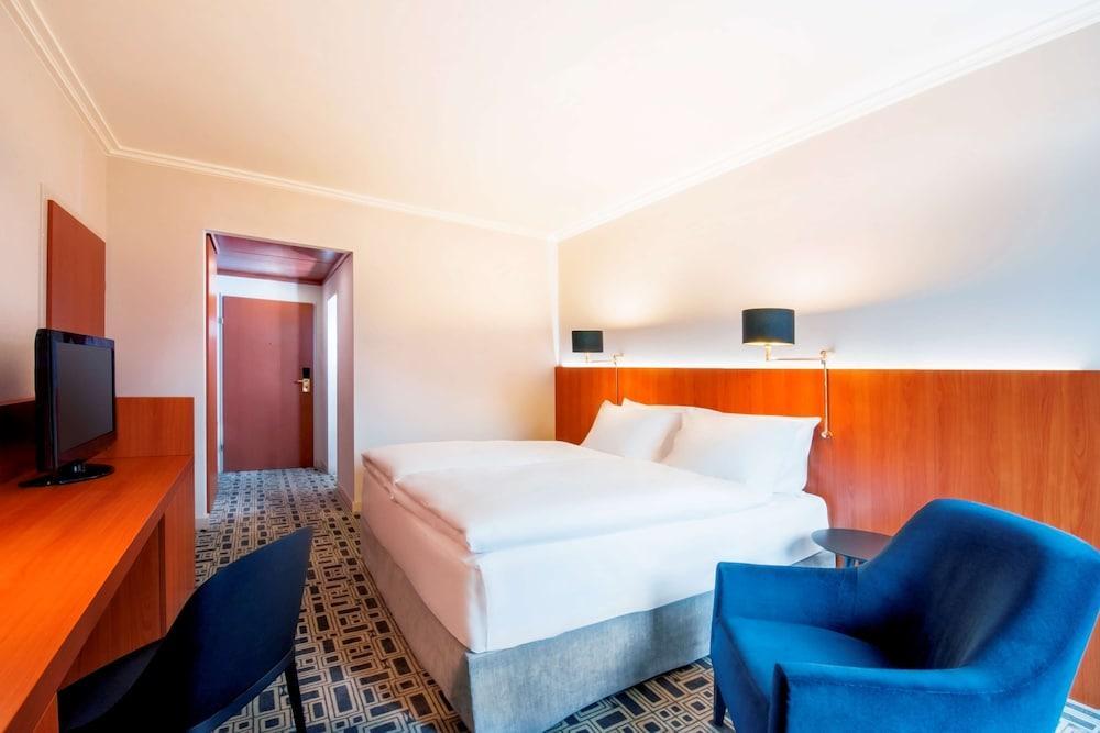 NH Prague City Room Type - Standard Double or Twin Room