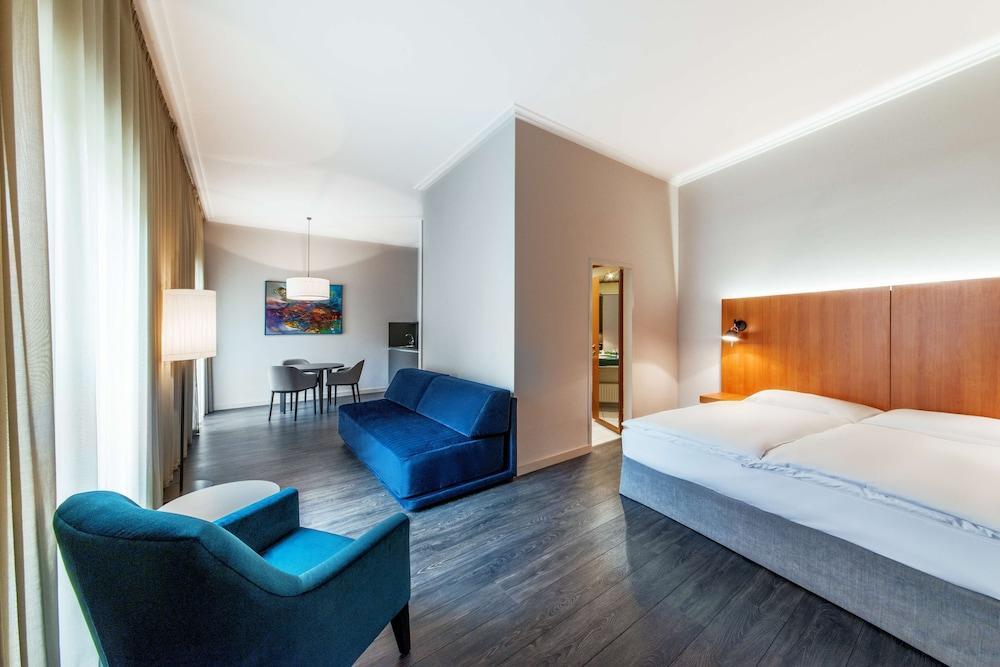 NH Prague City Room Type - Family Room (2 adults + 2 children)