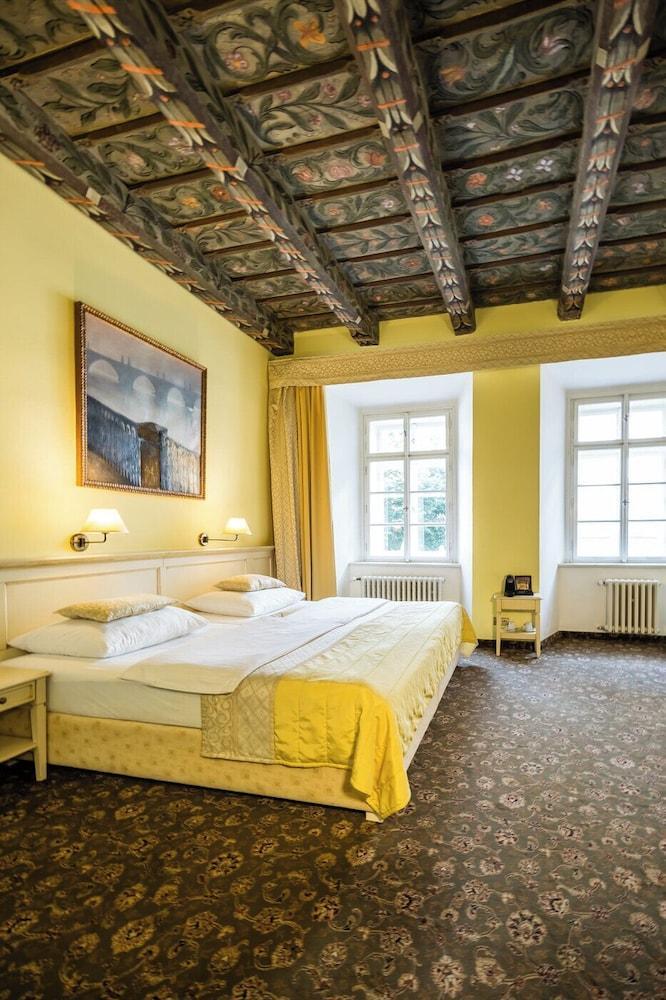 Hotel Metamorphis Room Type - Double or Twin Room