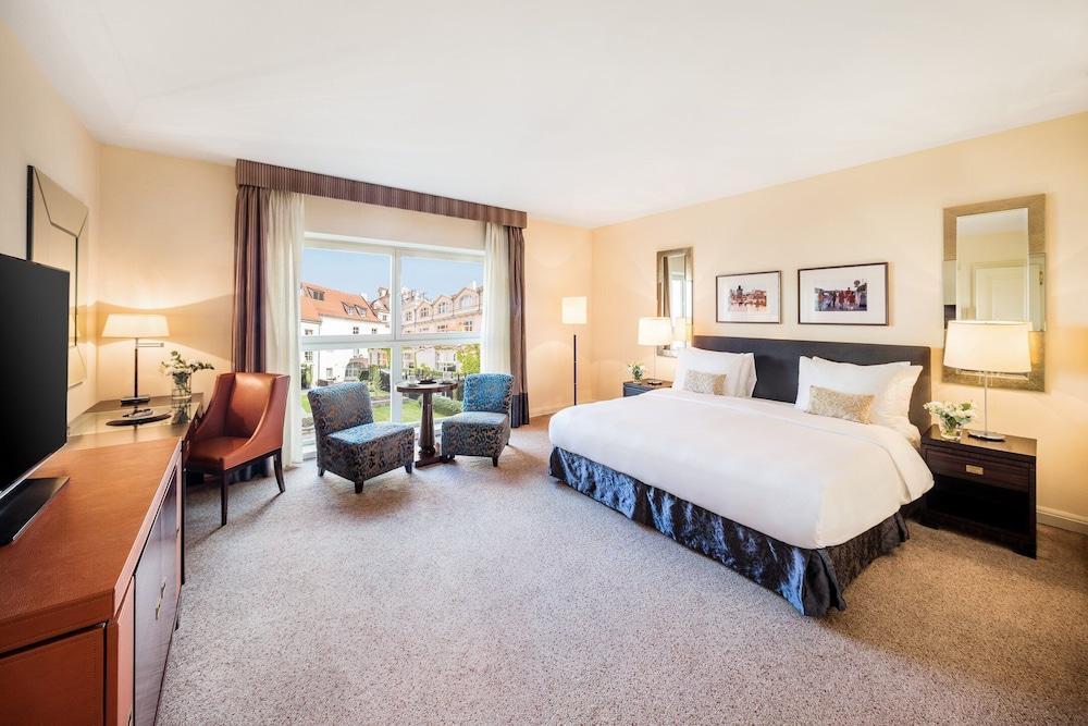 Mandarin Oriental, Prague Room Type - Deluxe Room, 1 King Bed, Garden View Mandarin Oriental, Prague Room Type - Deluxe Room, 1 King Bed, Garden View