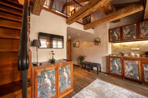Miss Sophie's Charles Bridge Room Type - Deluxe Double Room